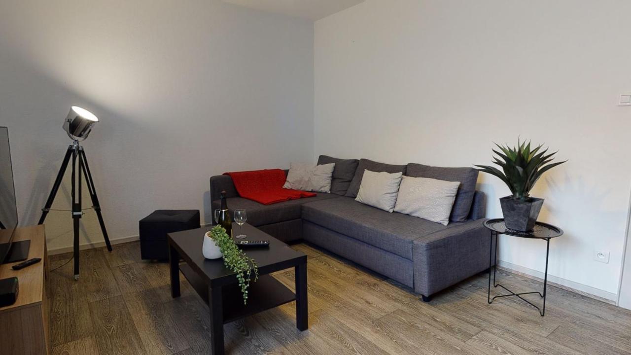 Ferienwohnung Les Charpentiers Colmar Exterior foto